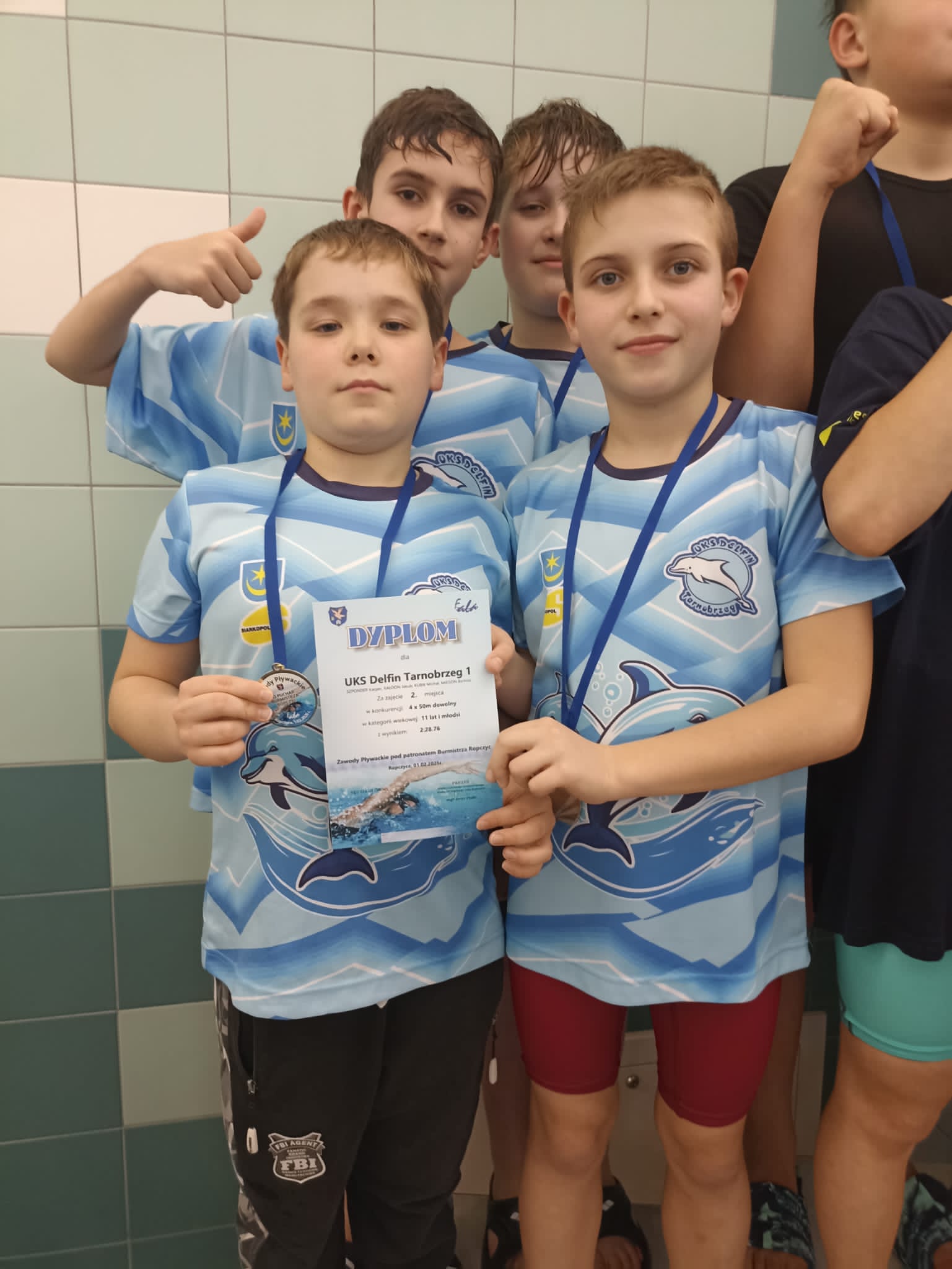 21 medali UKS "Delfin" Tarnobrzeg na zawodach pływackich o Puchar Burmistrza Ropczyc