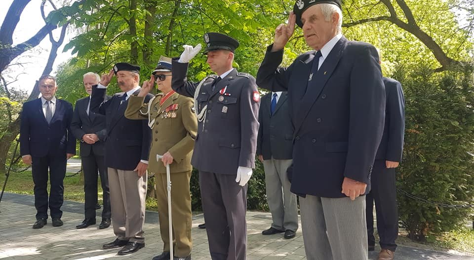 Rocznica zakończenia wojny w cieniu wojny