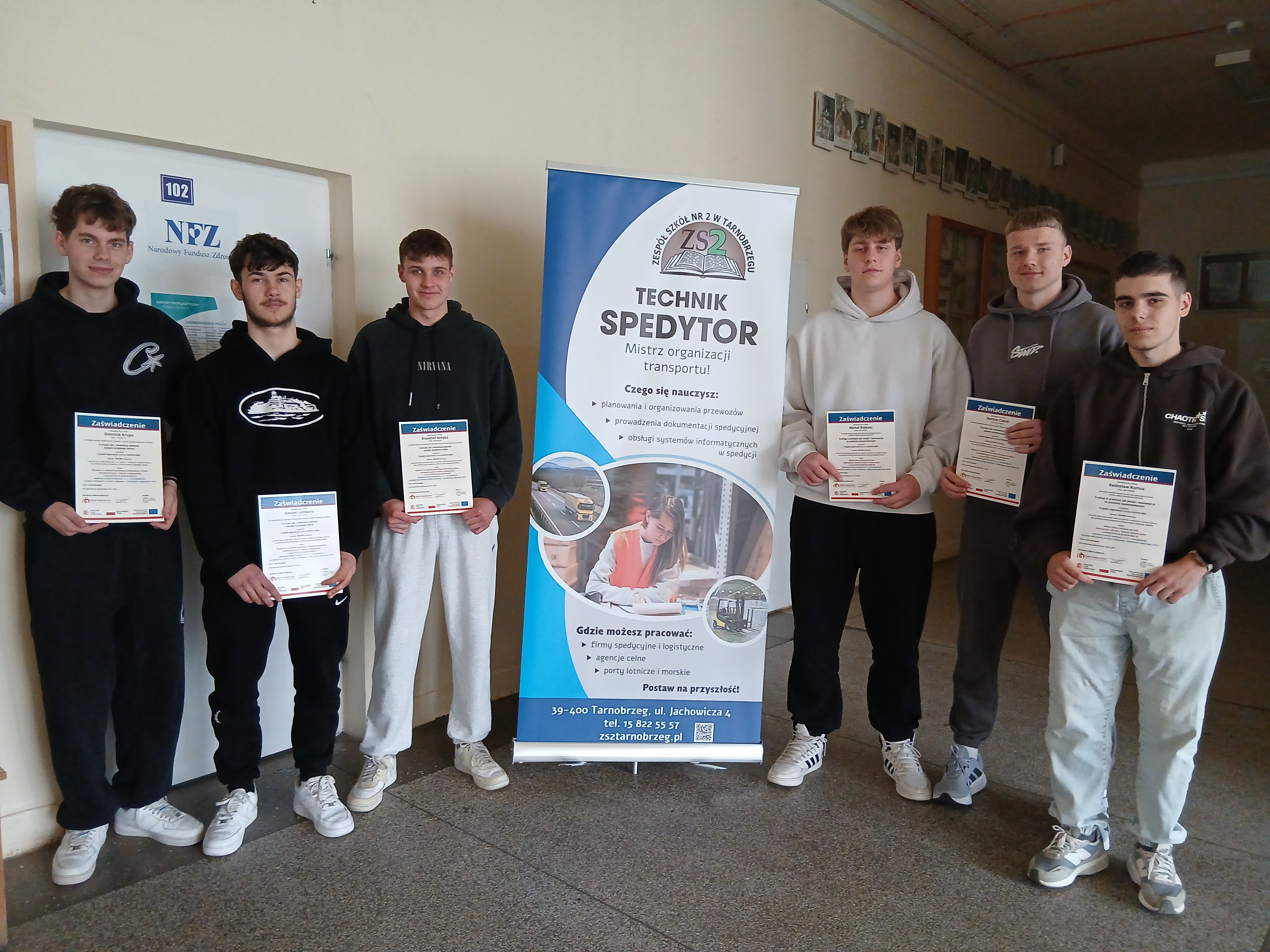 Cyfrowe kompetencje w praktyce - uczniowie z tarnobrzeskiego „Rolnika”  gotowi na wyzwania świata online