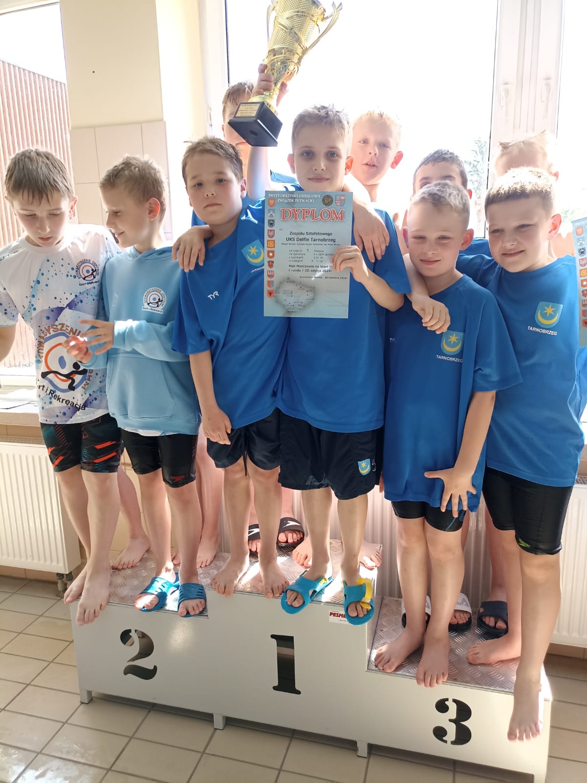 21 medali UKS Delfin Tarnobrzeg w zawodach z cyklu „Mali Mistrzowie na start” – Runda I