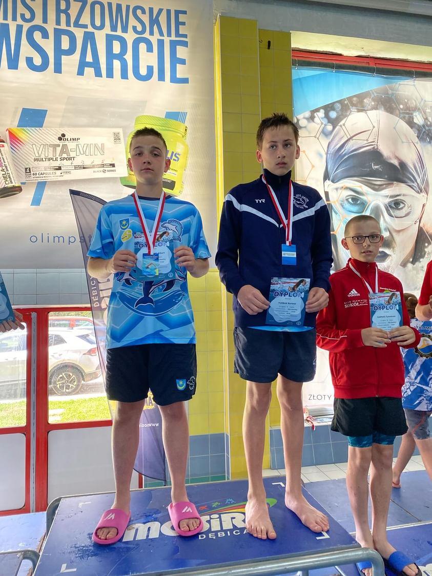 27 medali UKS Delfin Tarnobrzeg - Albert Borkowski i Bartosz Turbak – najlepsi zawodnicy zawodów