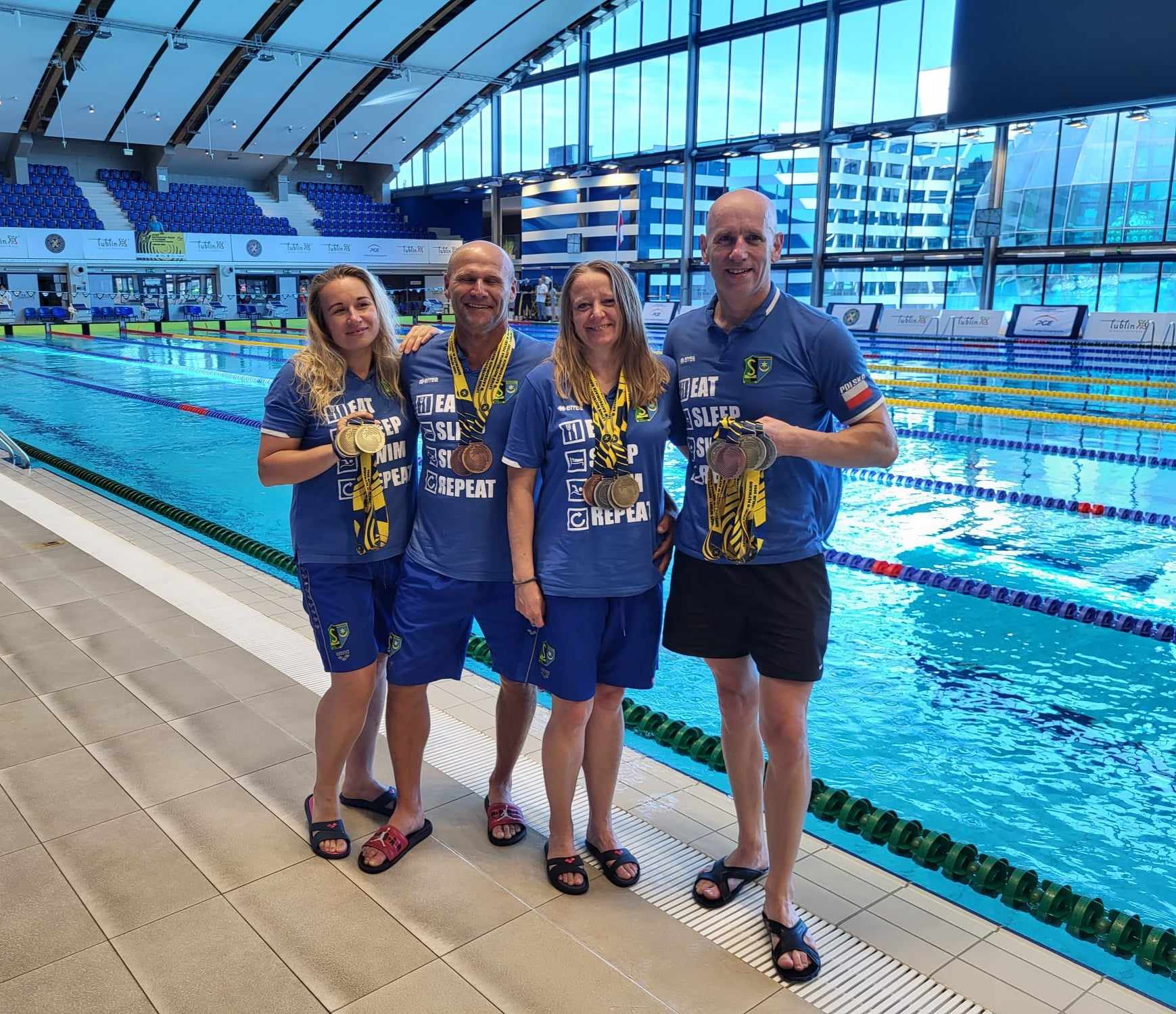 21 medali ( 5 złotych, 9 srebrnych, 7 brązowych) Mastersów z Delfina Tarnobrzeg w Letnich Mistrzostwach Polski w pływaniu w kategorii Masters Lublin 2024
