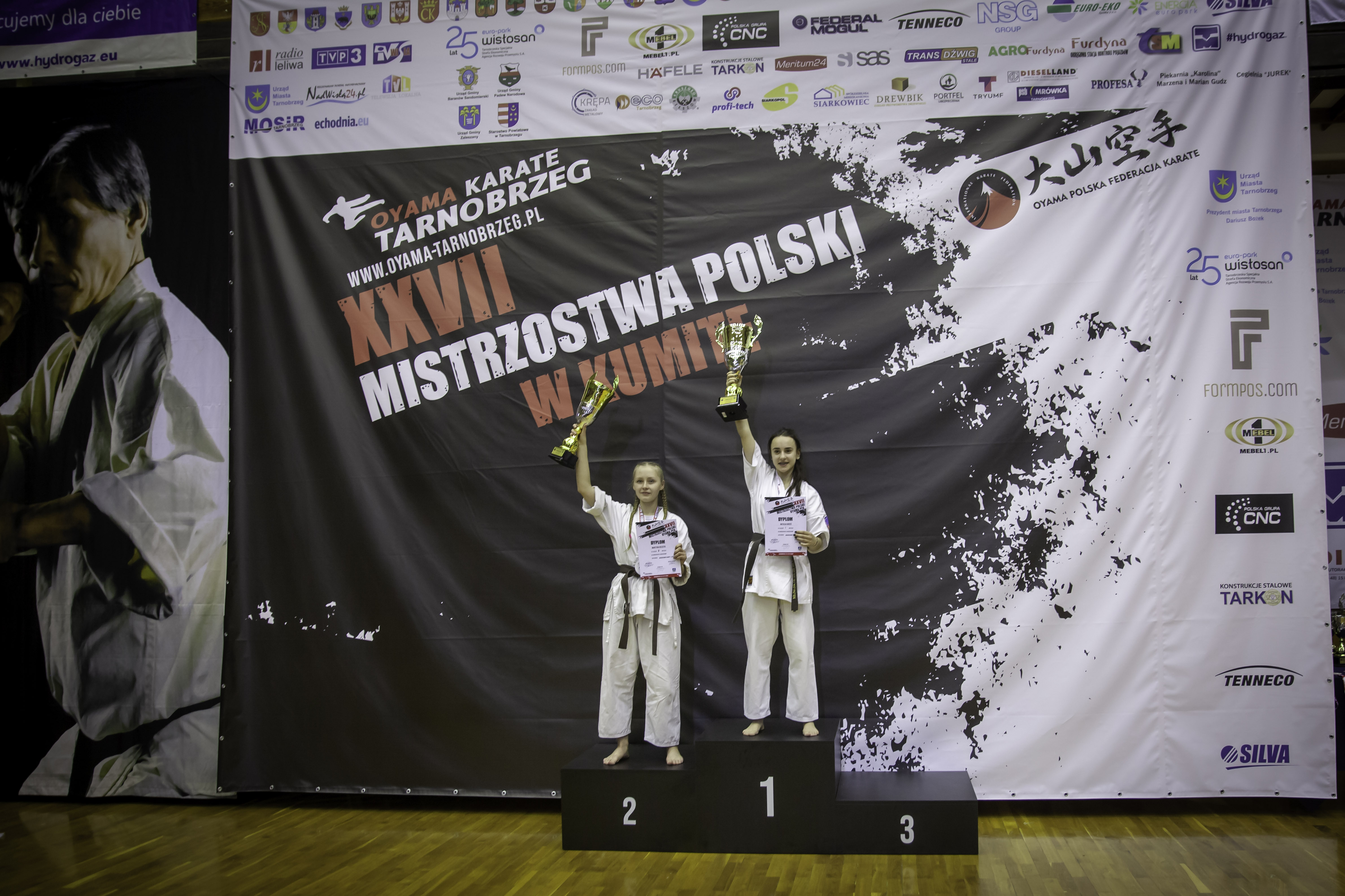 XXVII MISTRZOSTWA POLSKI OYAMA PFK W KUMITE SUKCES ORGANIZACYJNY ORAZ SPORTOWY