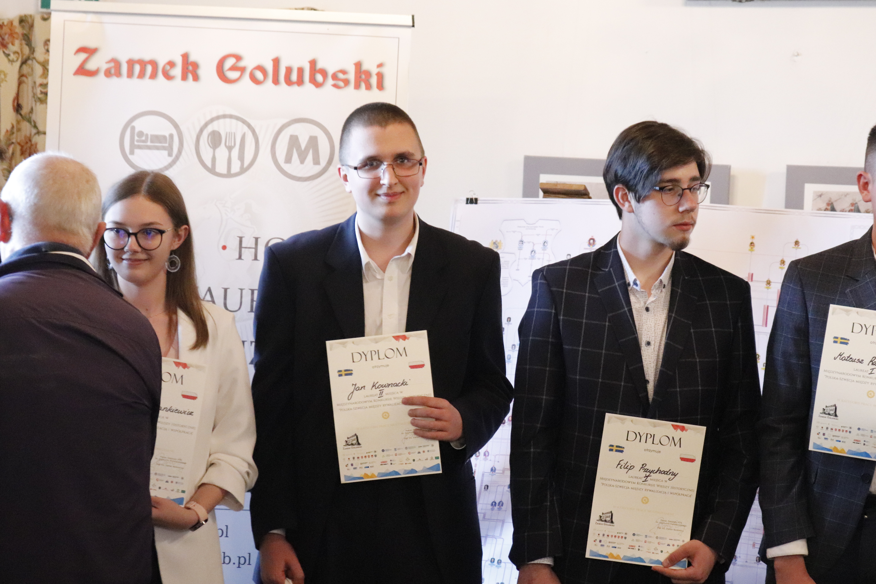 Jan Kownacki, uczeń pierwszej klasy tarnobrzeskiego „Górnika” zdobywcą II miejsca w Międzynarodowym Konkursie Wiedzy Historycznej "Polska-Szwecja między rywalizacją a współpracą"