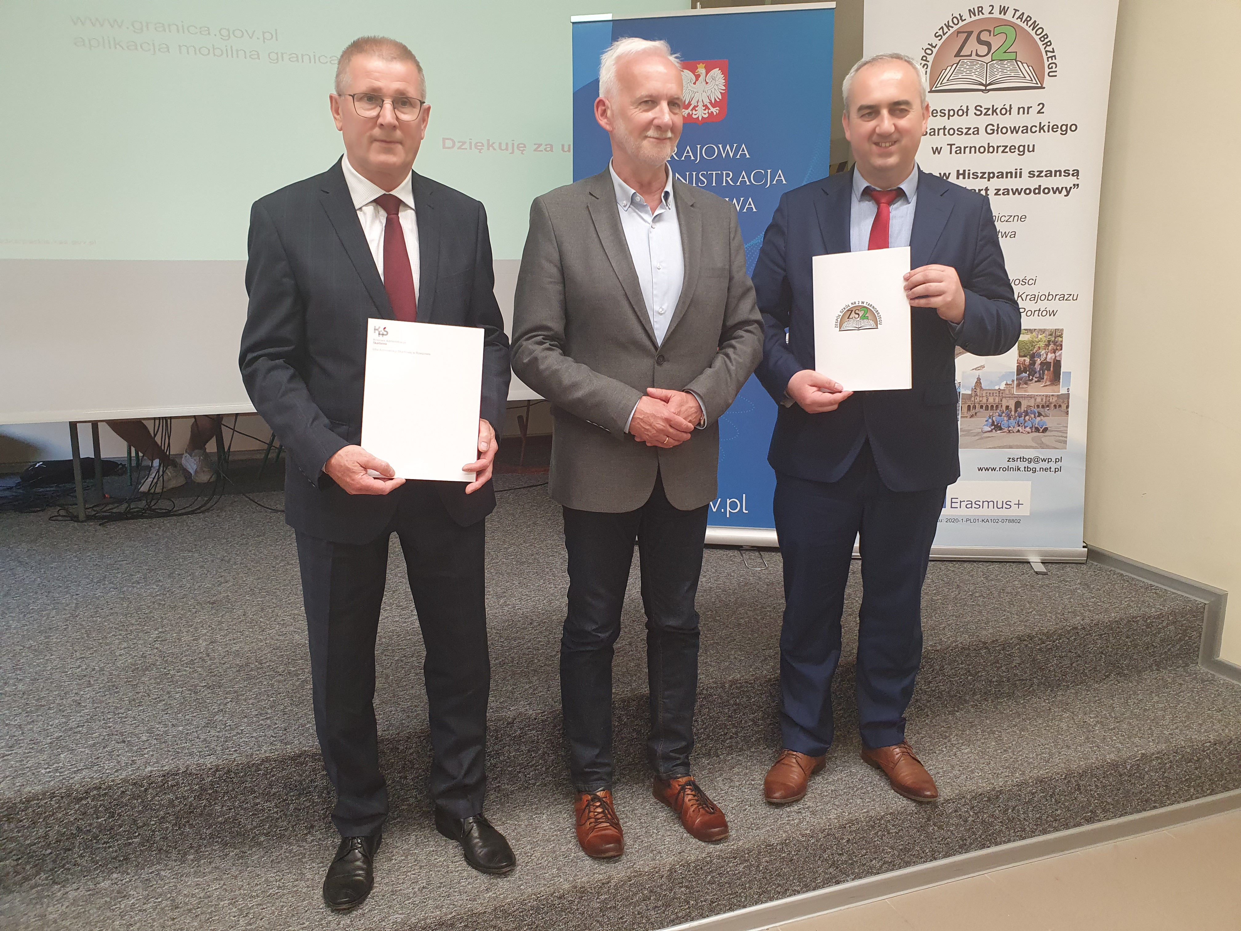 Technikum ekonomiczne w Zespole Szkół nr 2 w Tarnobrzegu objęte patronatem Izby Administracji Skarbowej