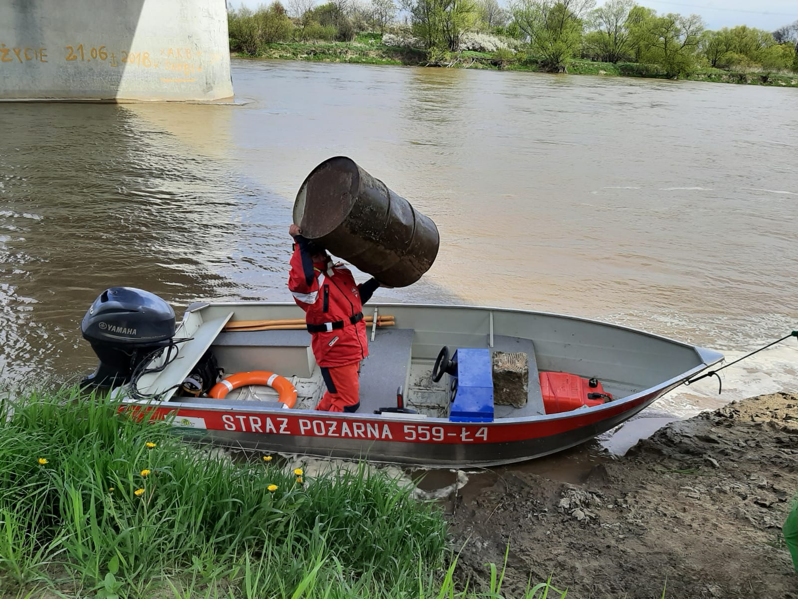 VII edycja porządków na Wiśle i Sanie