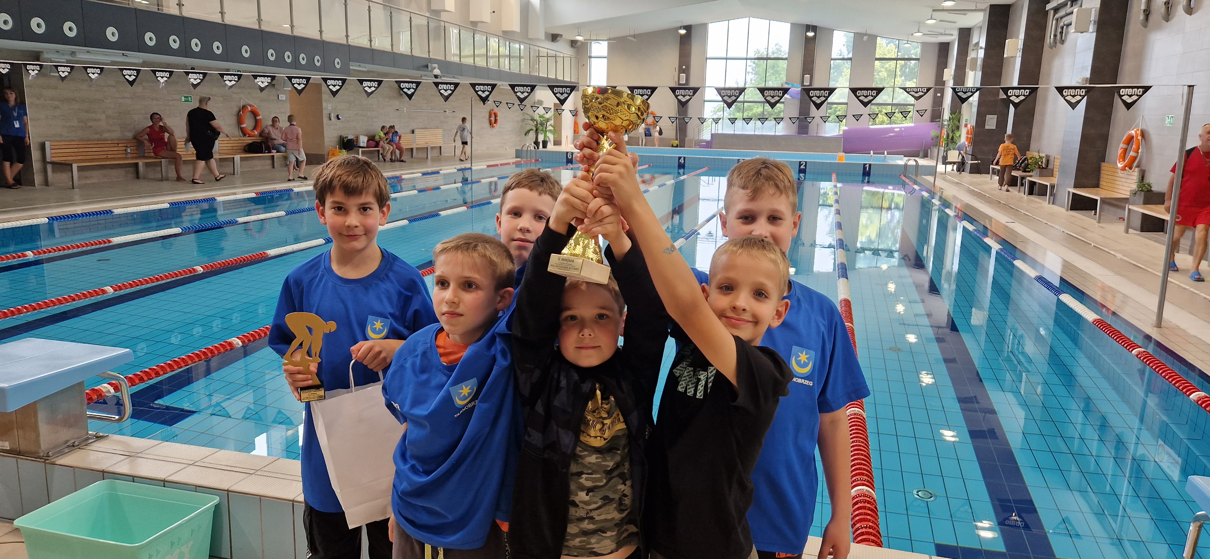 15 Medali UKS Delfin Tarnobrzeg w Ogólnopolskich Zawodach Pływackich - Mali Mistrzowie na start - II POŁANIEC